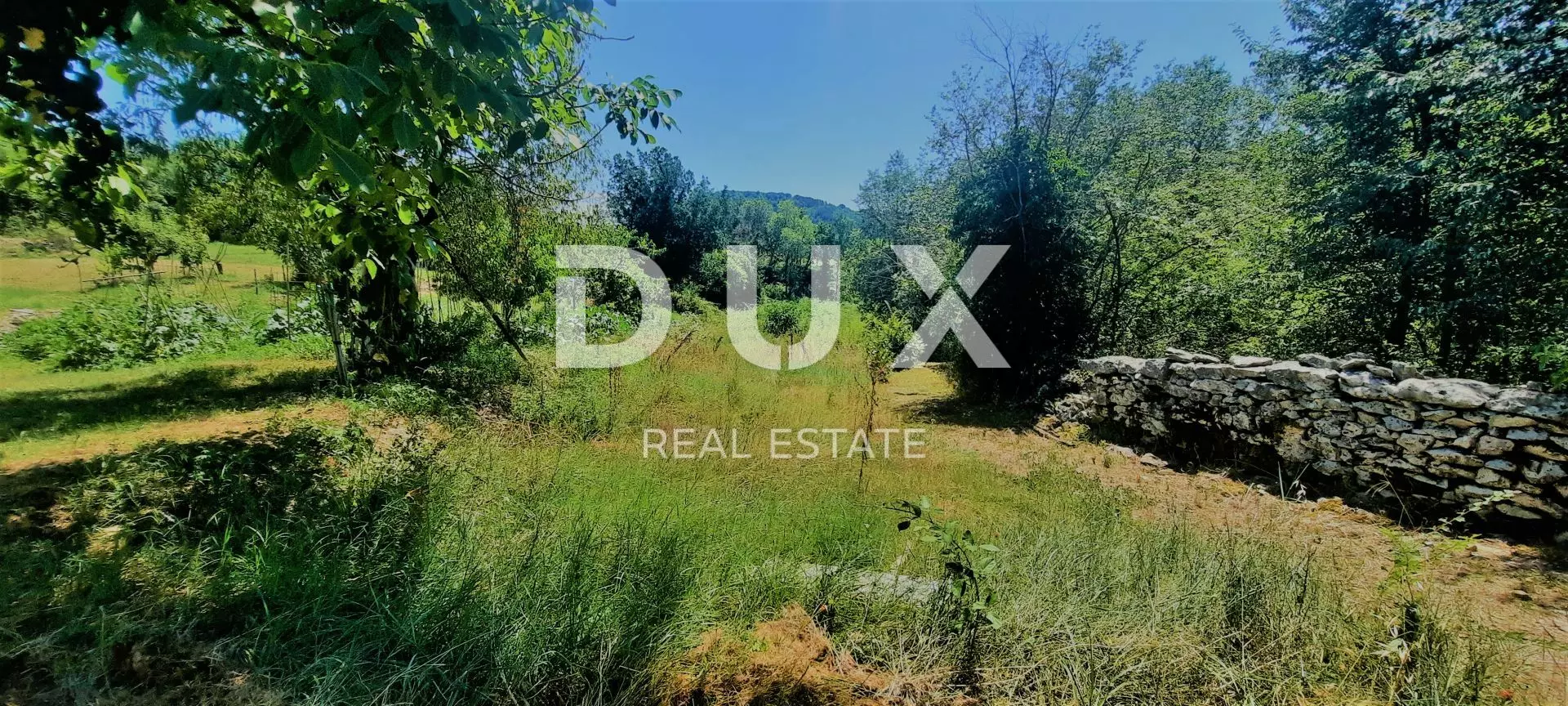 1689339202_20230714_122346-e161a7 Land In Buzet, Croatia (2.892 M²)
