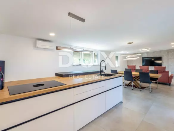 3-bedroom Apartment In Malinska, Croatia (192,88 M²)