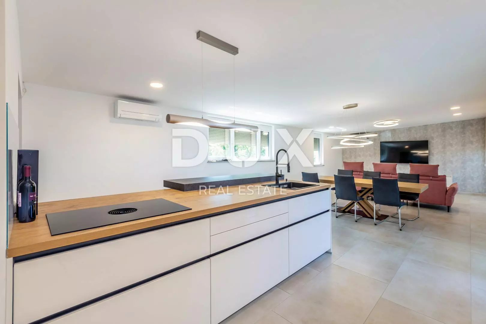 3-bedroom Apartment In Malinska, Croatia (192,88 M²)