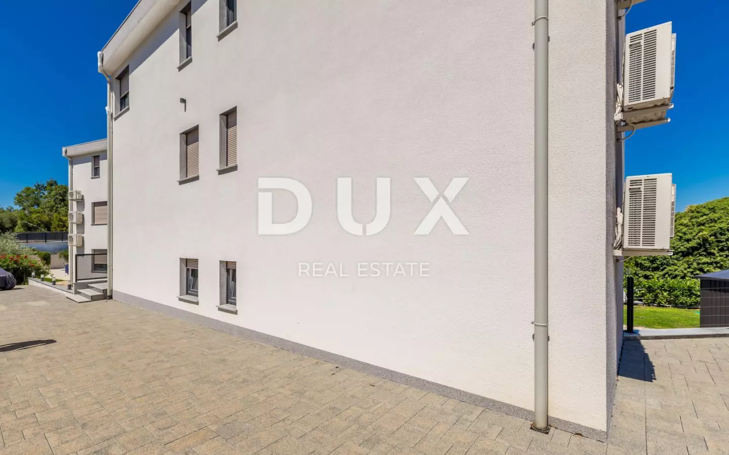 3-bedroom Apartment In Malinska, Croatia (192,88 M²)