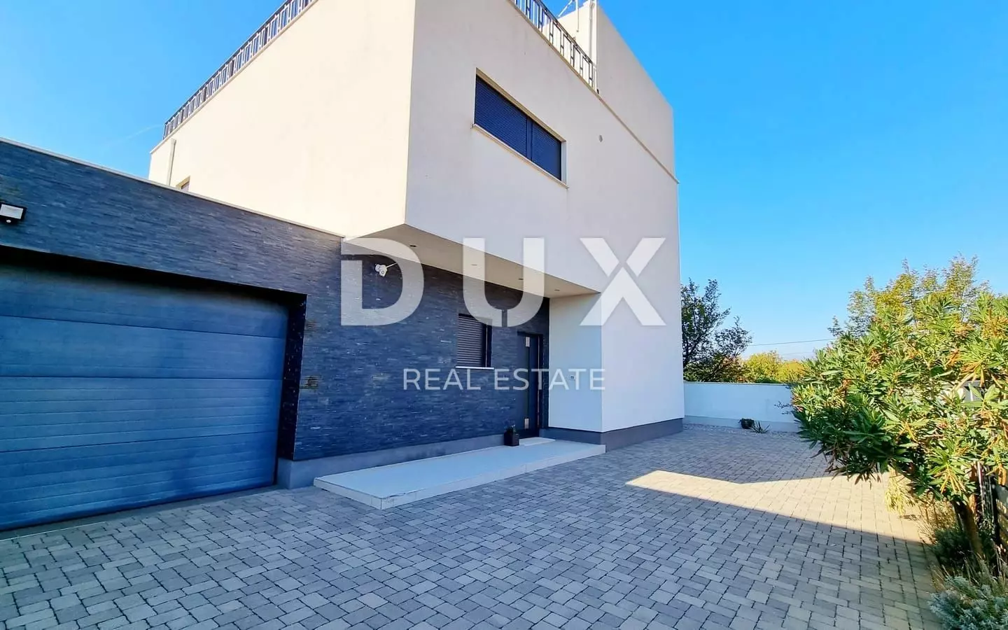 6-bedroom Villa In Šmrika, Croatia (380 M²)