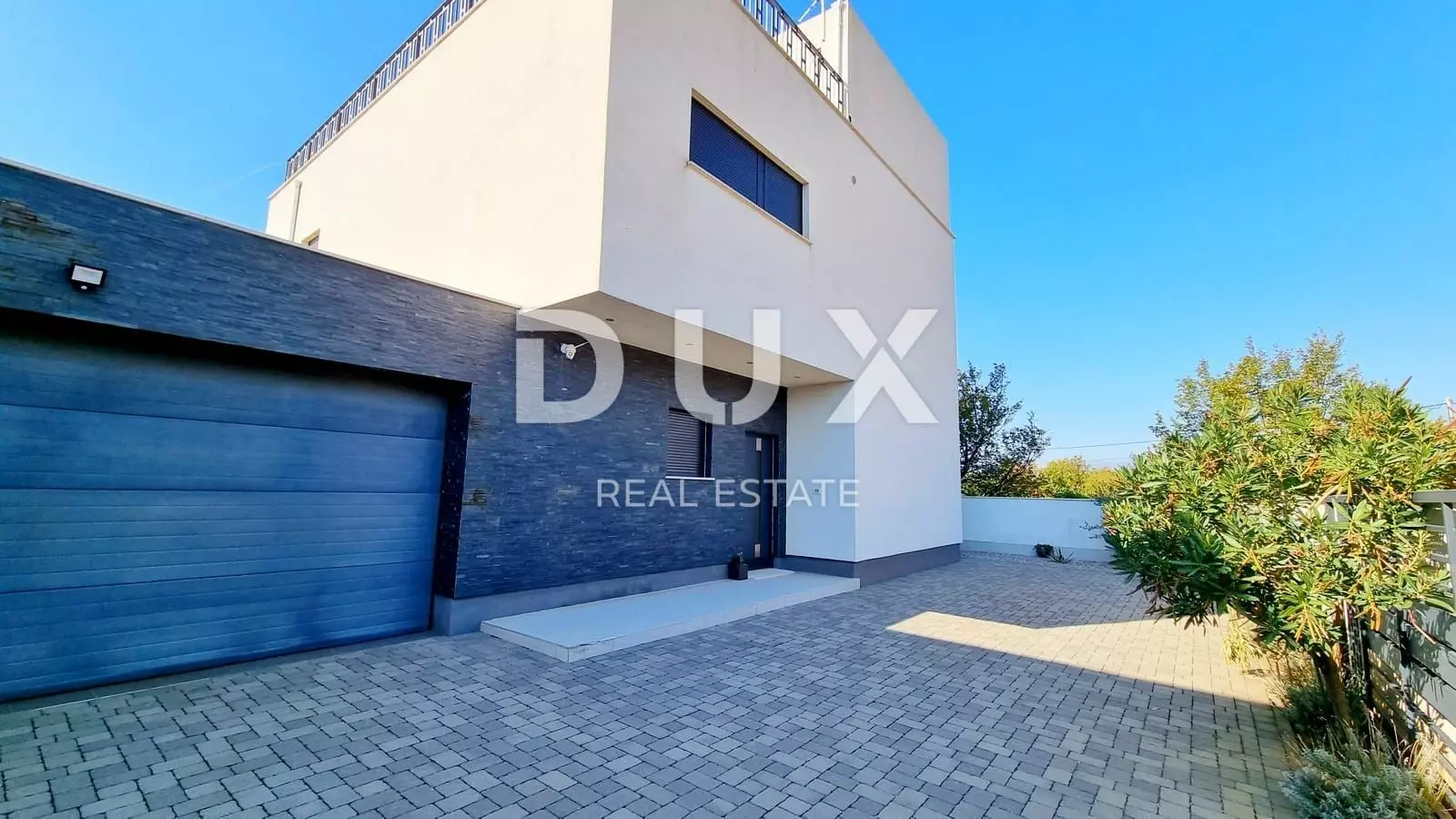 6-bedroom Villa In Šmrika, Croatia (380 M²)