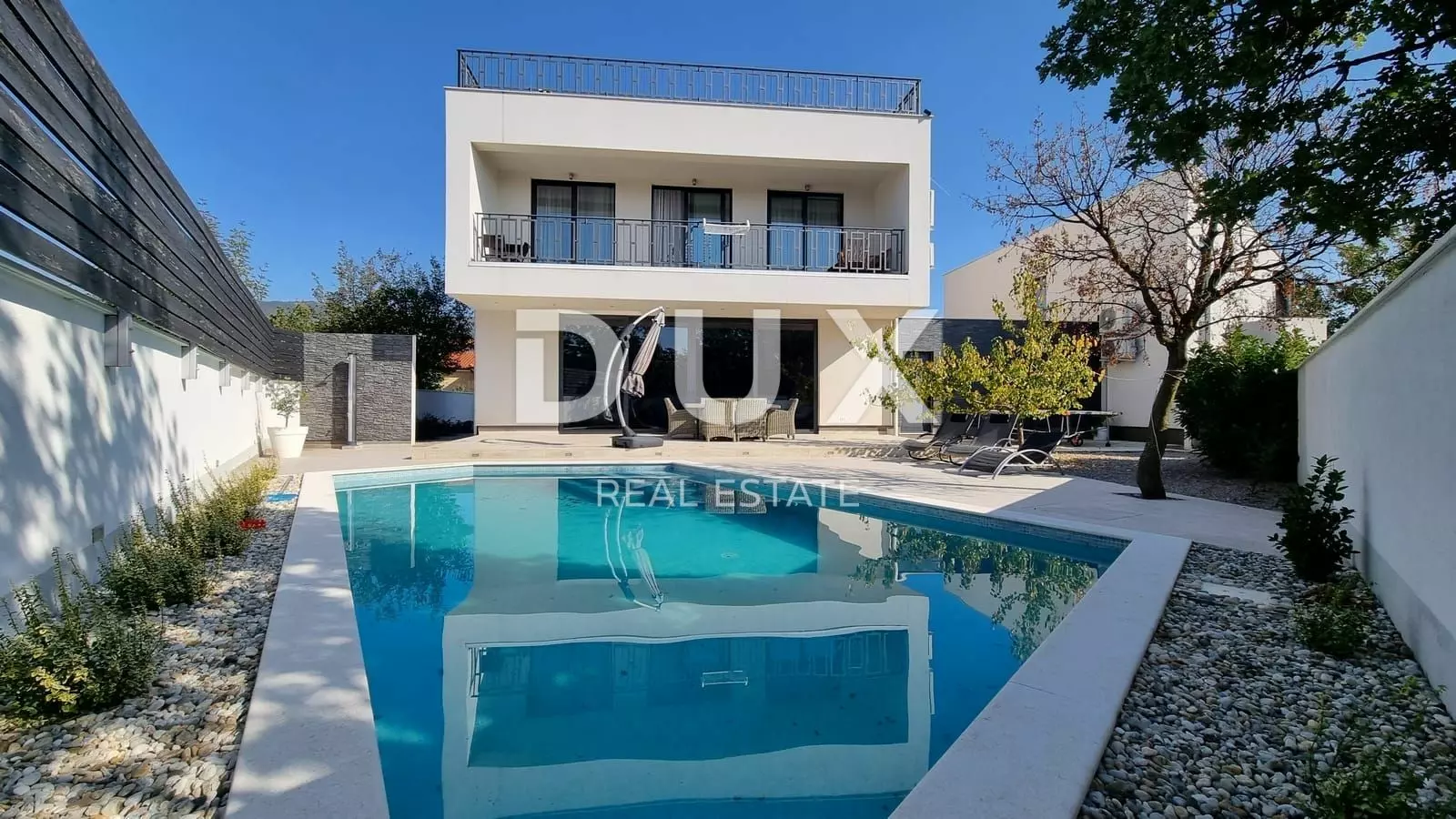 6-bedroom Villa In Šmrika, Croatia (380 M²)