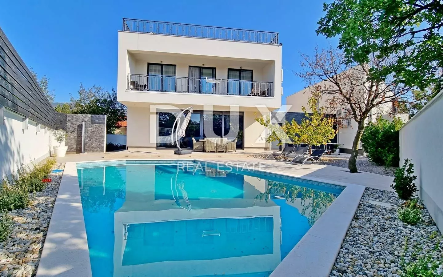 6-bedroom Villa In Šmrika, Croatia (380 M²)