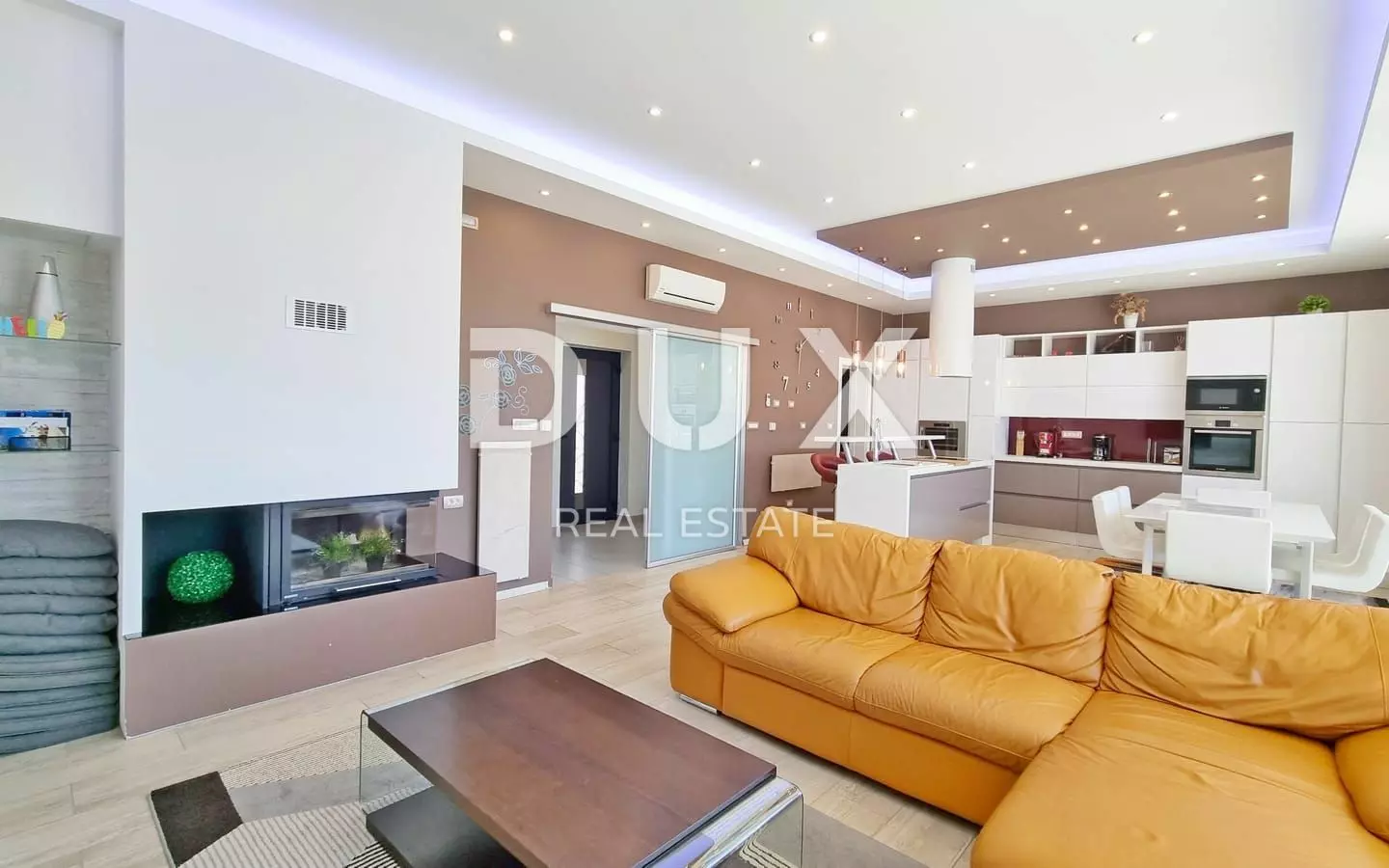 6-bedroom Villa In Šmrika, Croatia (380 M²)