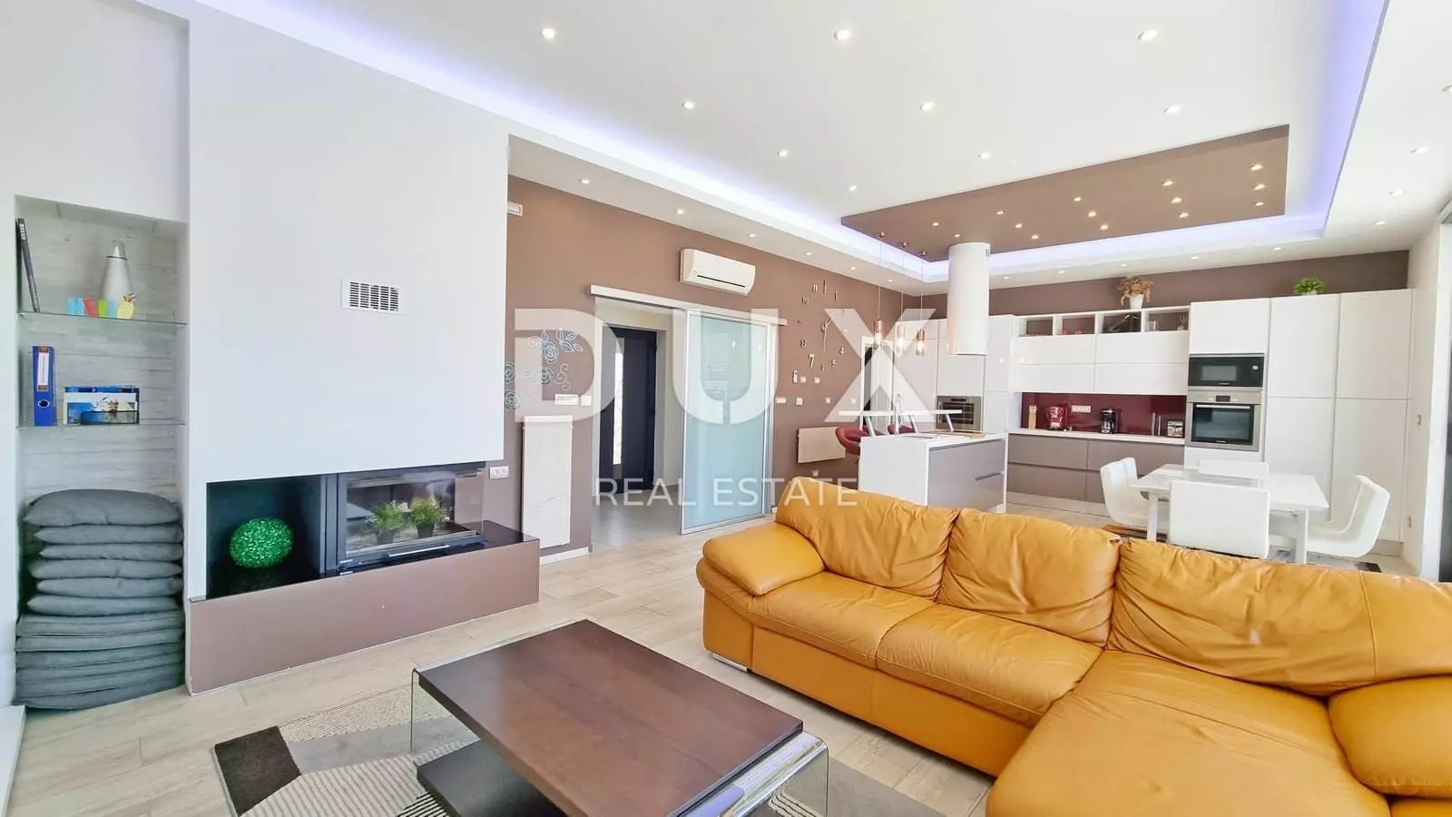 6-bedroom Villa In Šmrika, Croatia (380 M²)