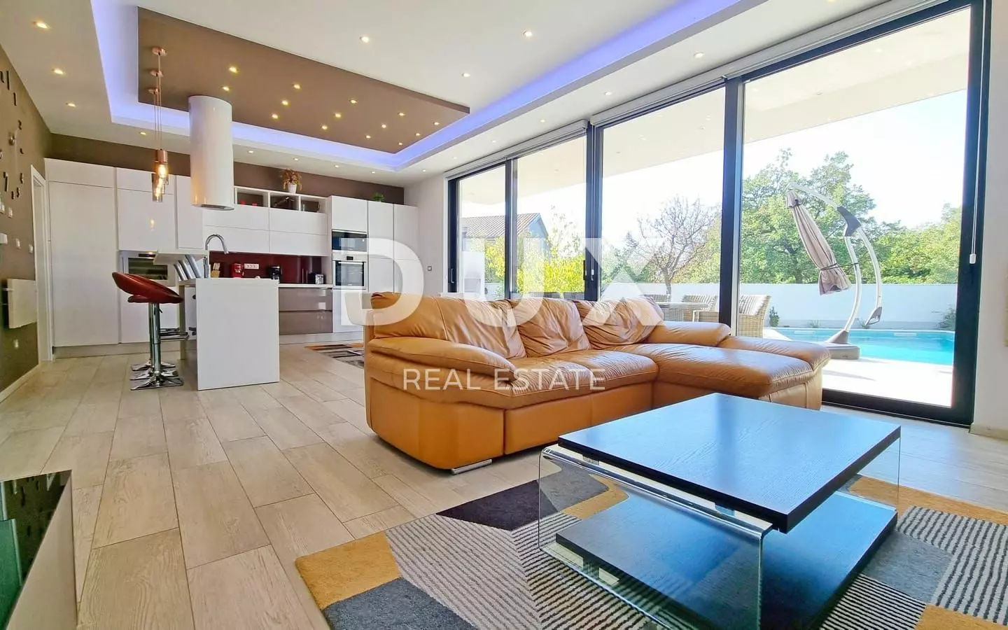 6-bedroom Villa In Šmrika, Croatia (380 M²)
