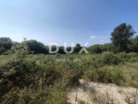 Land In Veli Vrh, Croatia (800 M²)