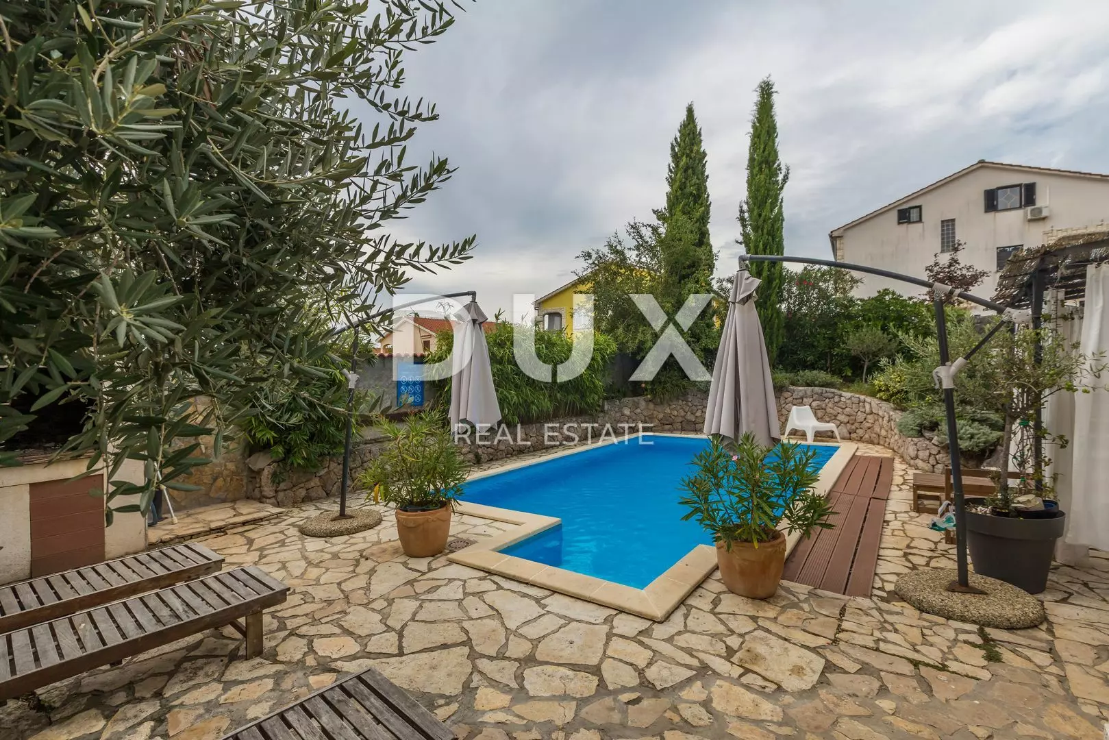 3-bedroom Apartment In Njivice, Croatia (154 M²)