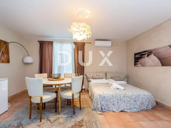 2-bedroom Apartment In Njivice, Croatia (100 M²)