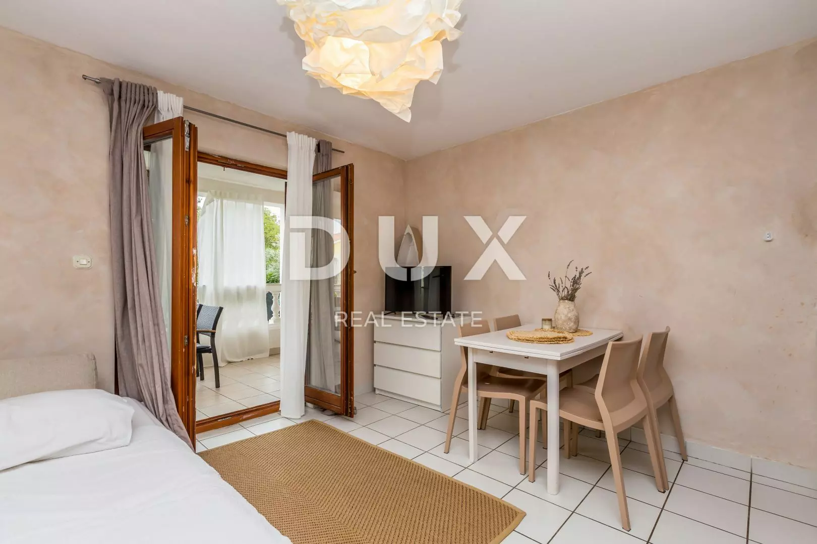 2-bedroom Apartment In Njivice, Croatia (100 M²)