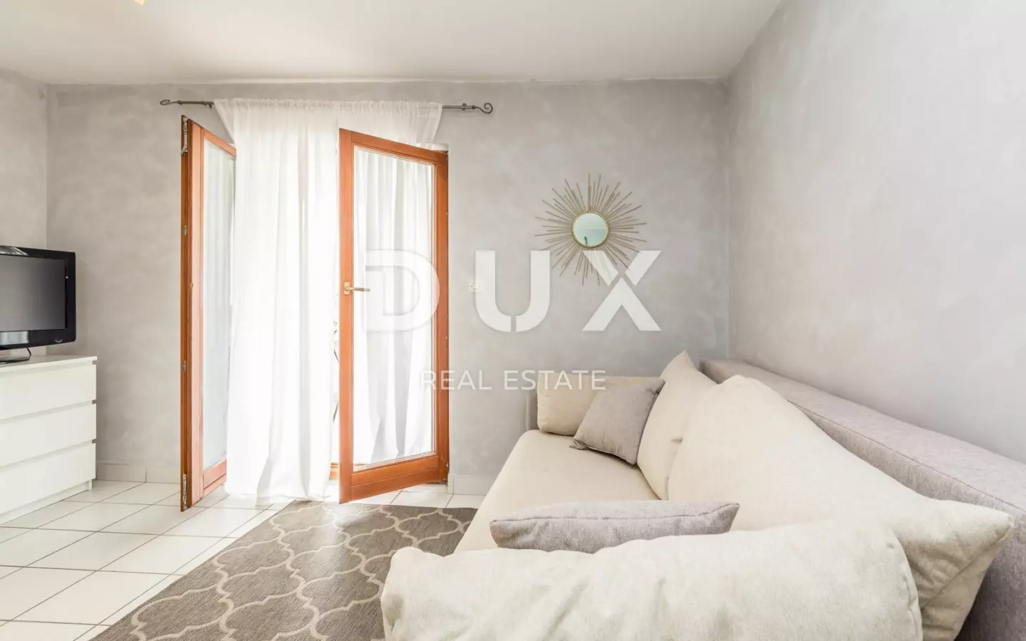 2-bedroom Apartment In Njivice, Croatia (100 M²)