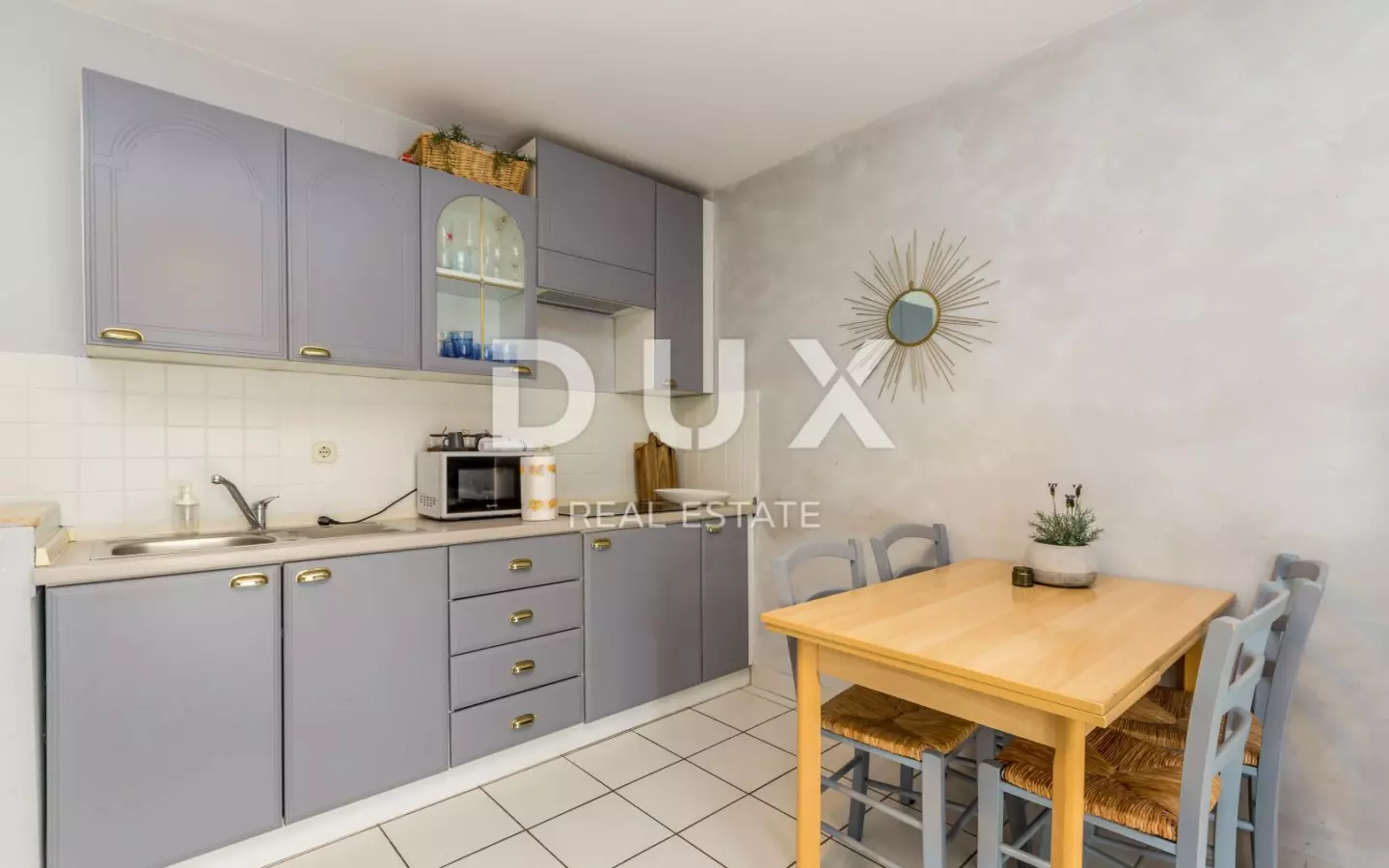 2-bedroom Apartment In Njivice, Croatia (100 M²)