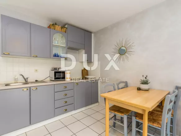 2-bedroom Apartment In Njivice, Croatia (100 M²)