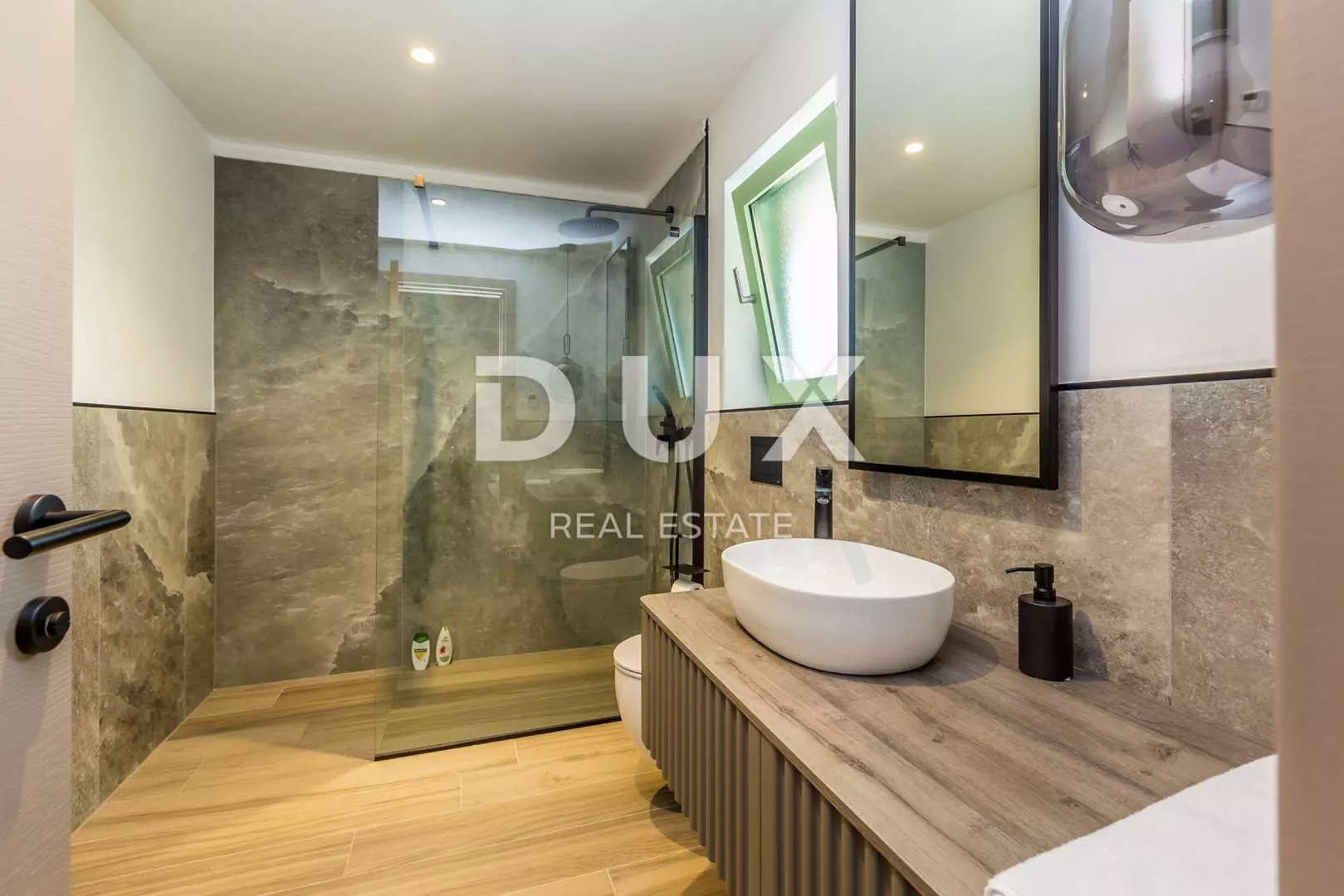 3-bedroom Villa In Brzac, Croatia (240 M²)