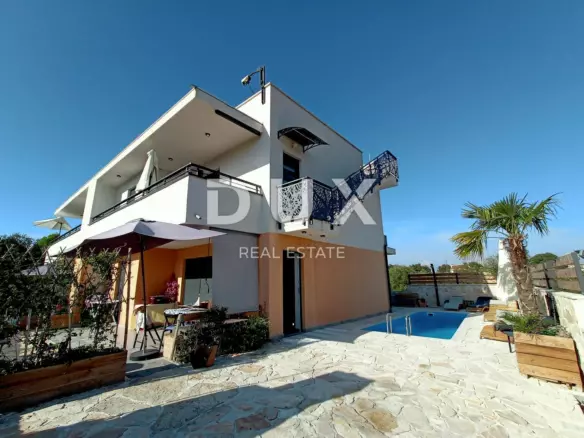 7-bedroom Detached House In Drage, Croatia (358 M²)