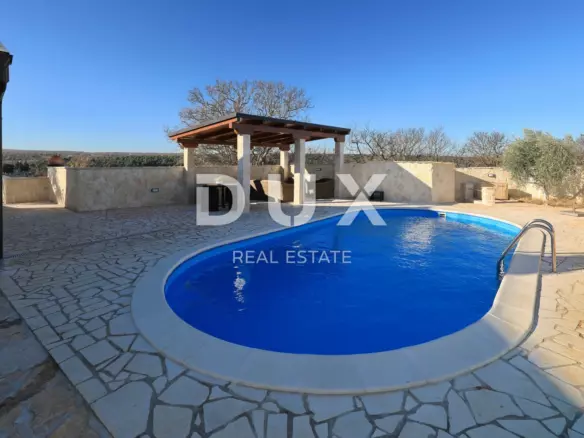 3-bedroom Villa In Pridraga, Croatia (138 M²)