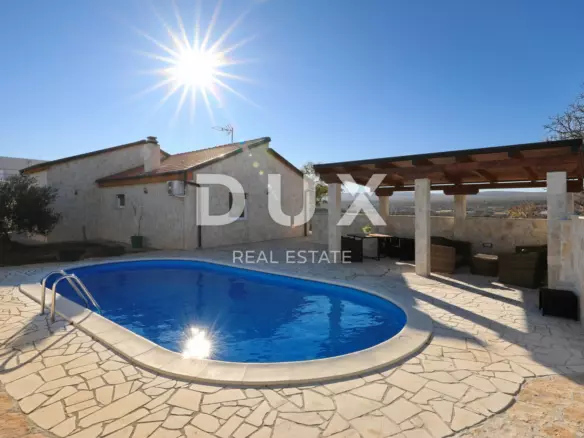 3-bedroom Villa In Pridraga, Croatia (138 M²)
