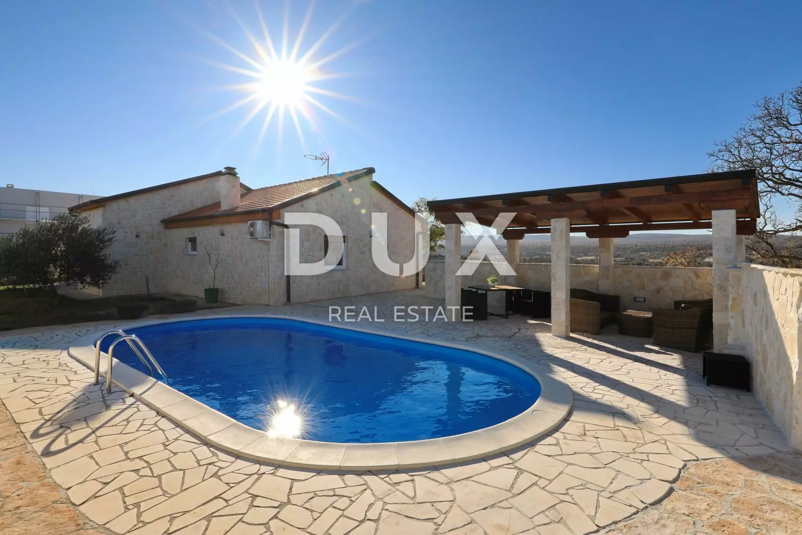 3-bedroom Villa In Pridraga, Croatia (138 M²)