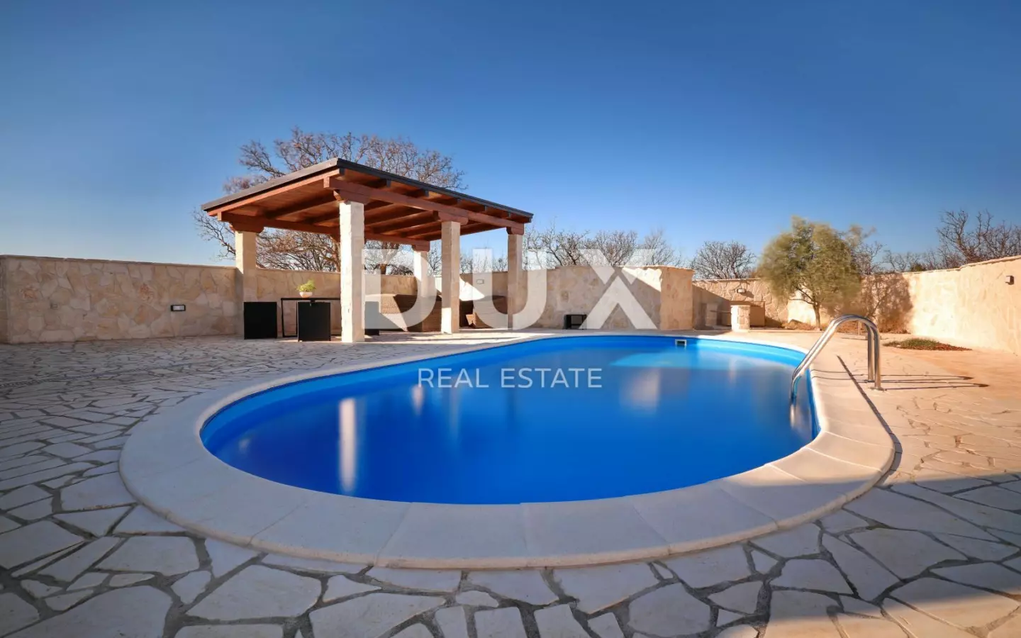 3-bedroom Villa In Pridraga, Croatia (138 M²)