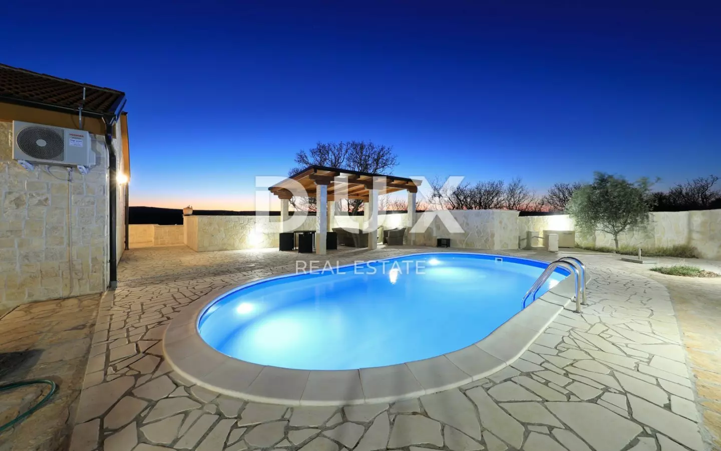 3-bedroom Villa In Pridraga, Croatia (138 M²)
