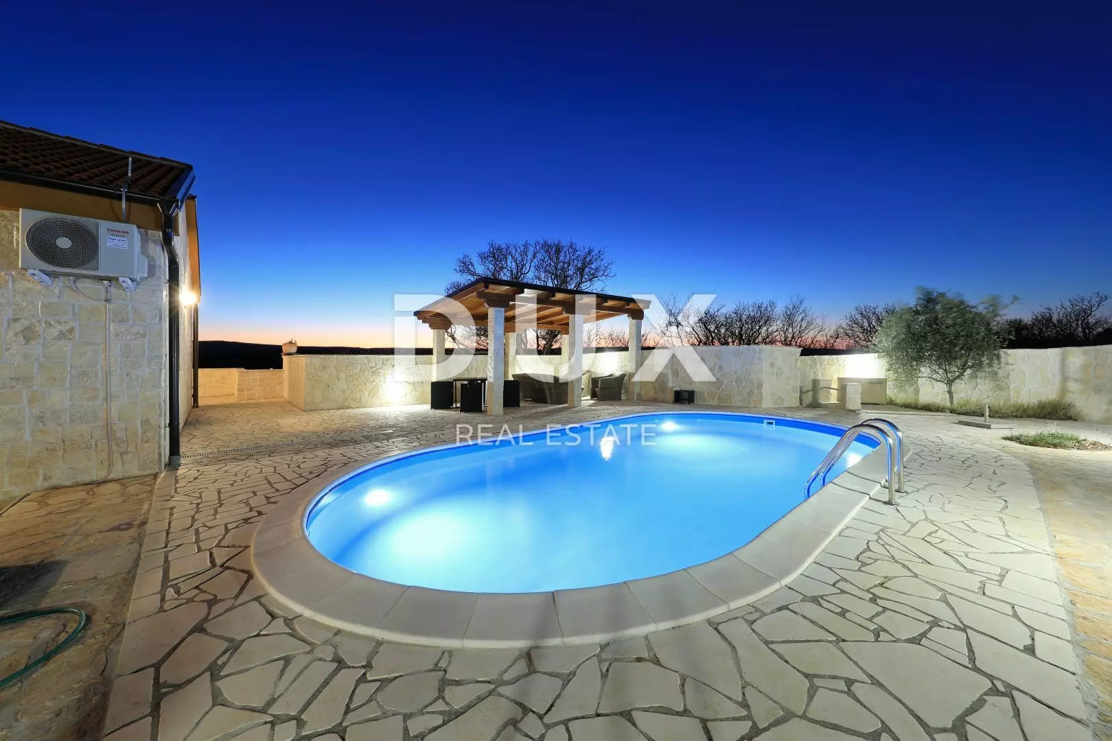 3-bedroom Villa In Pridraga, Croatia (138 M²)