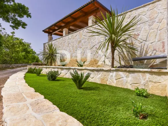 3-bedroom Villa In Pridraga, Croatia (138 M²)