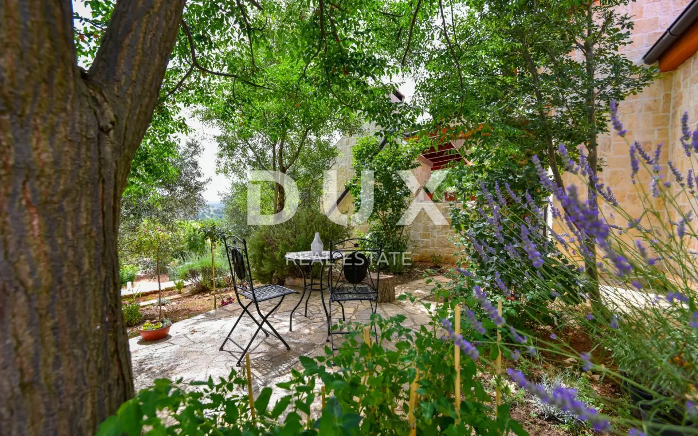 3-bedroom Villa In Pridraga, Croatia (138 M²)