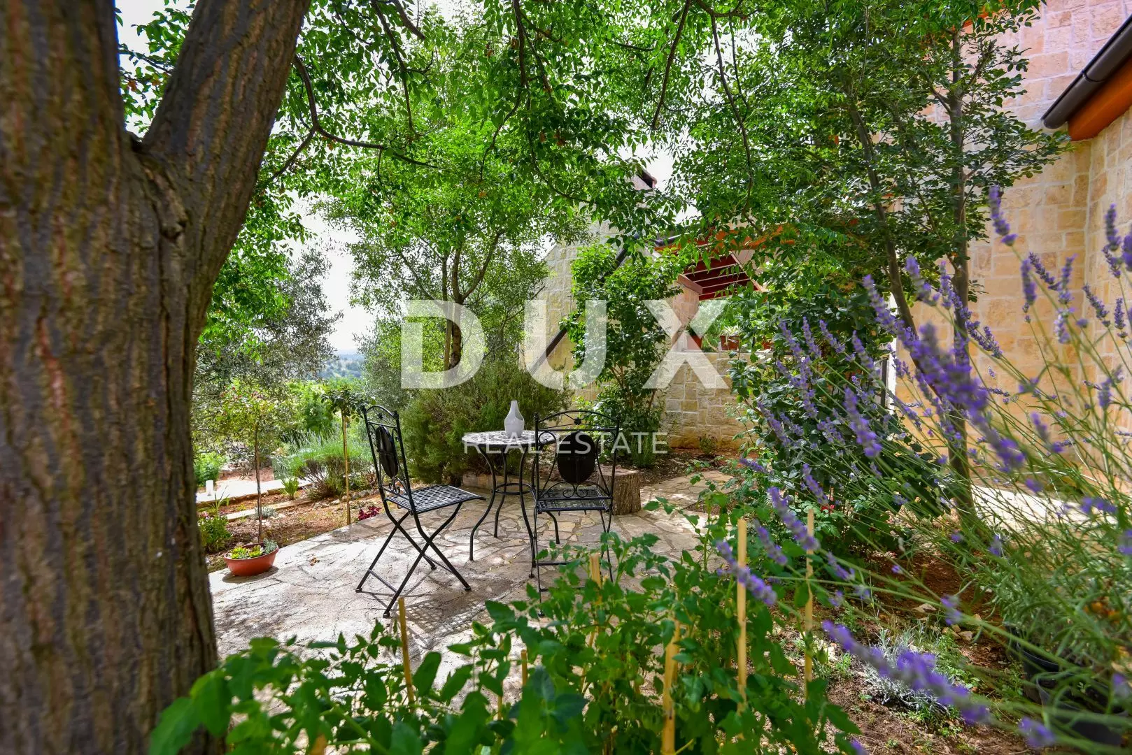 3-bedroom Villa In Pridraga, Croatia (138 M²)