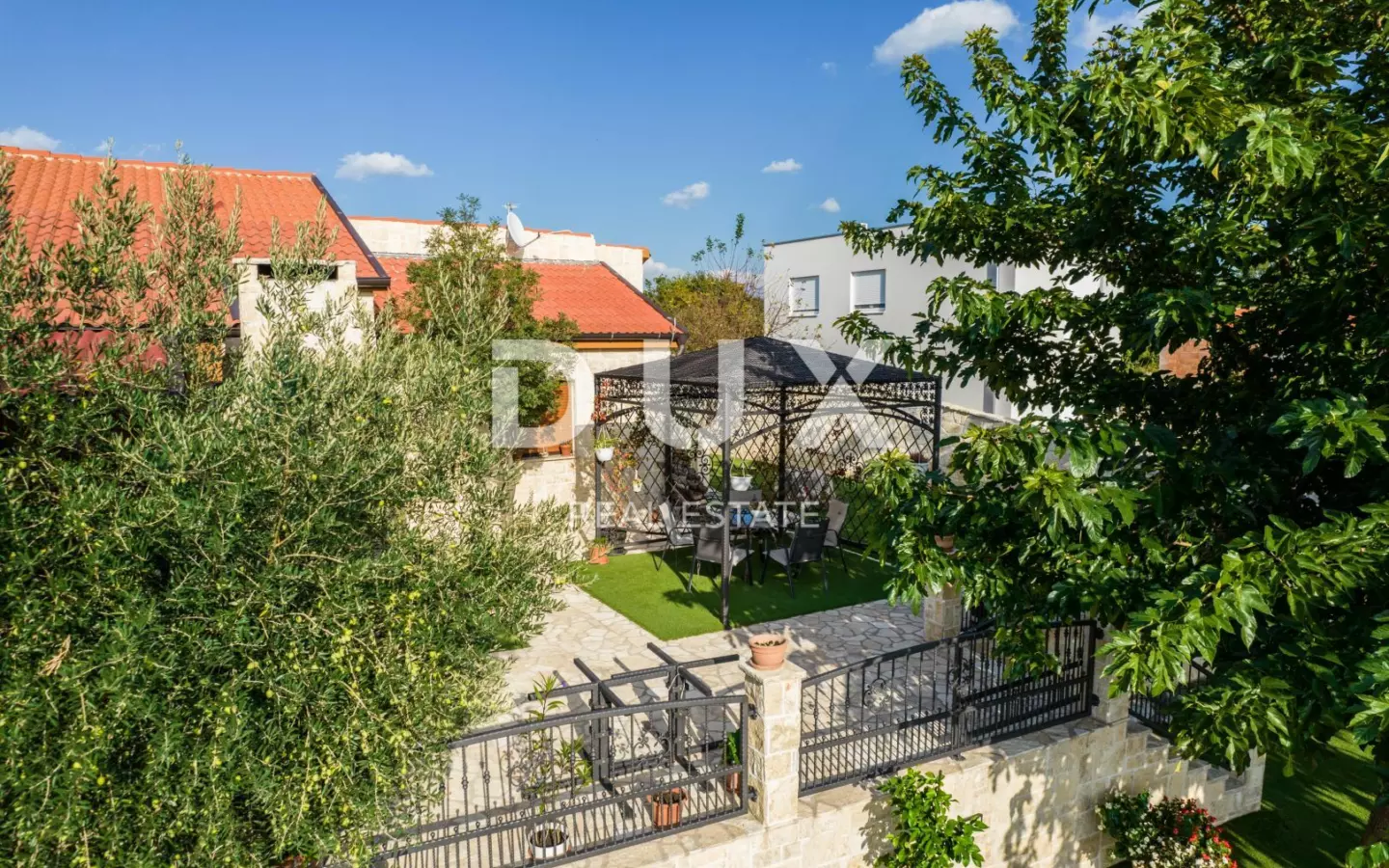 3-bedroom Villa In Pridraga, Croatia (138 M²)