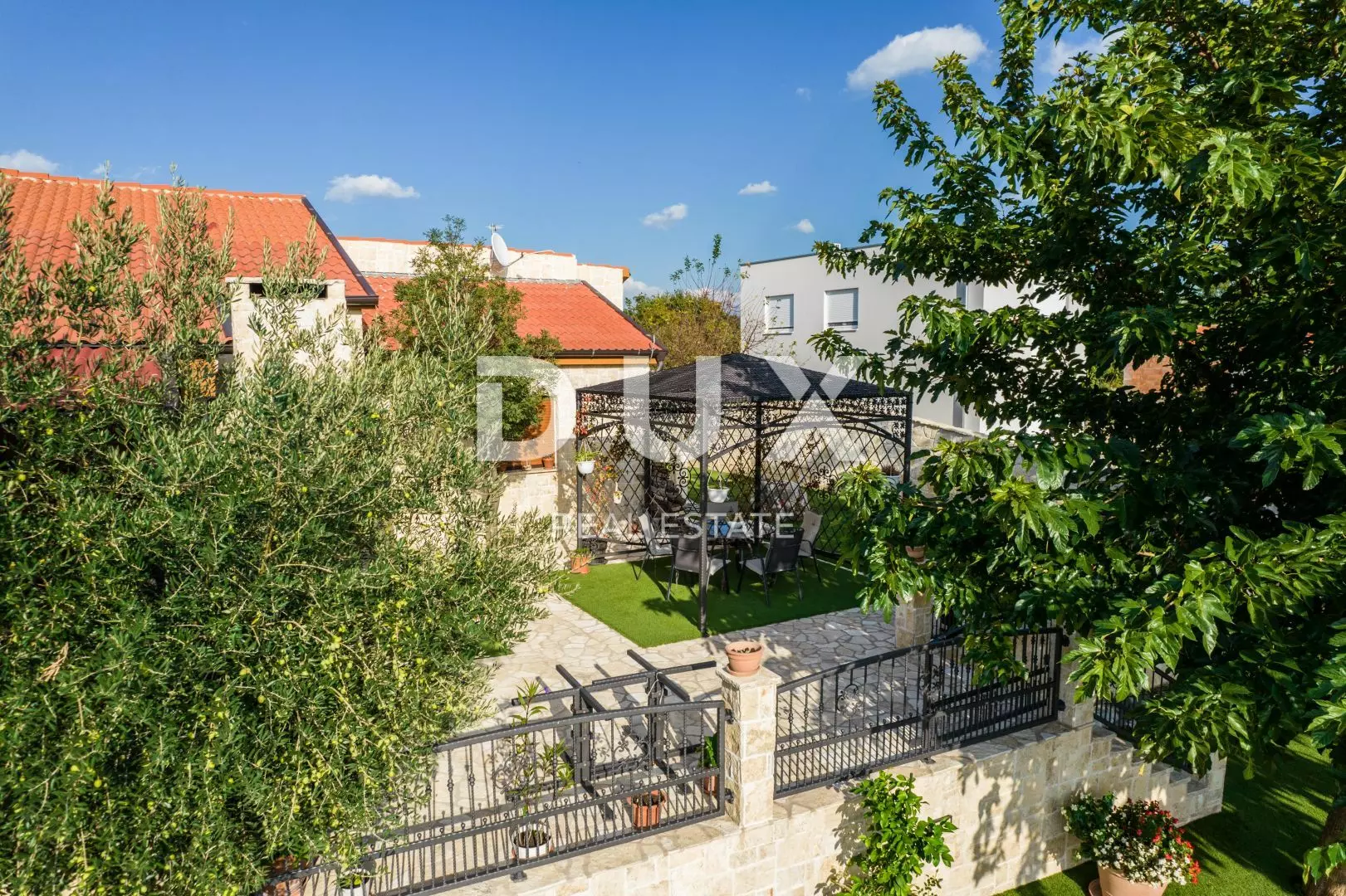 3-bedroom Villa In Pridraga, Croatia (138 M²)