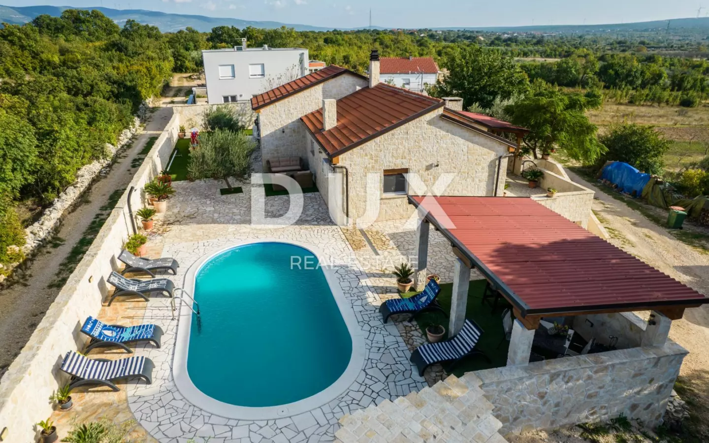 3-bedroom Villa In Pridraga, Croatia (138 M²)