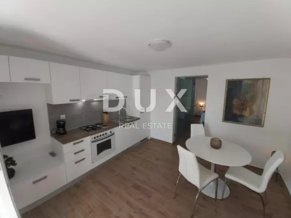 9-bedroom Detached House In Bibinje, Croatia (330 M²)