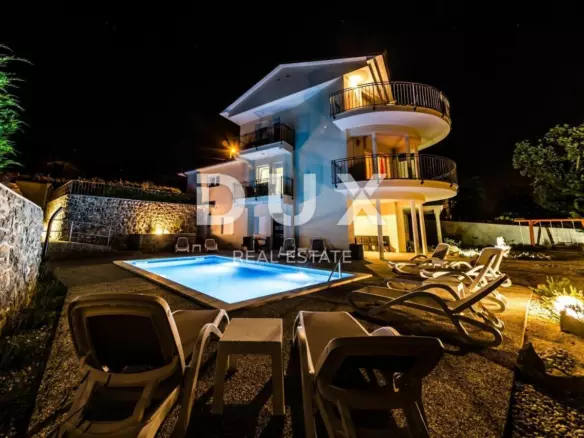 7-bedroom Villa In Ika, Croatia (380 M²)