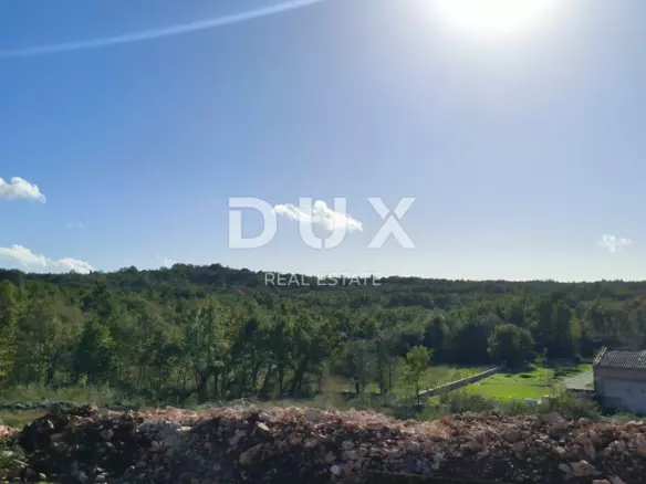Land In Tinjan, Croatia (260 M²)