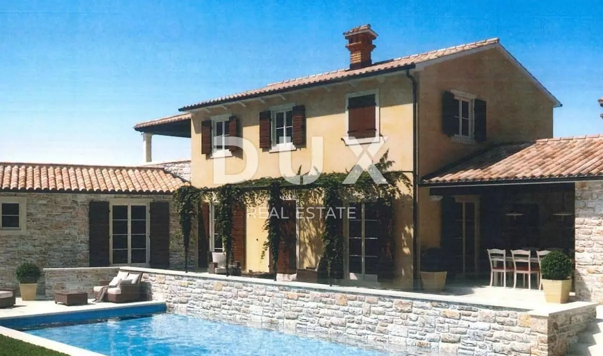 Land In Tinjan, Croatia (240 M²)