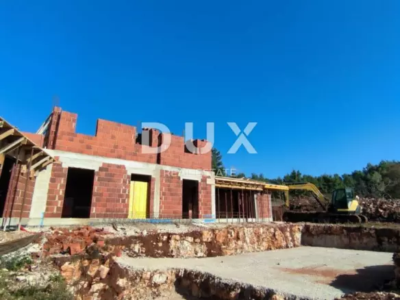 Land In Tinjan, Croatia (240 M²)
