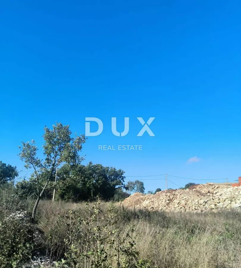 Land In Tinjan, Croatia (240 M²)