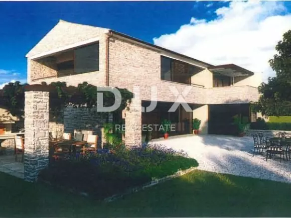 Land In Tinjan, Croatia (245 M²)