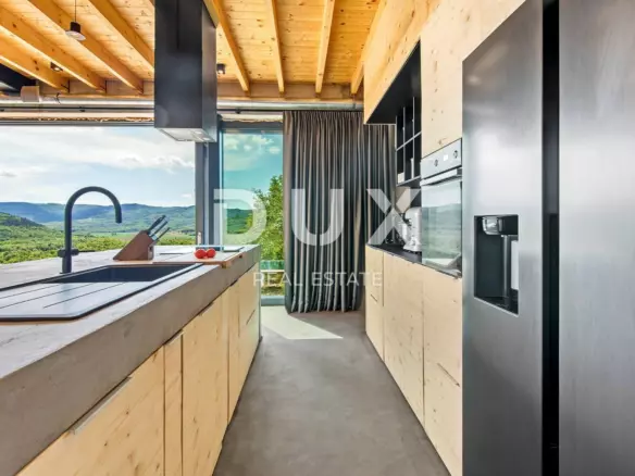 4-bedroom Villa In Motovun, Croatia (310 M²)