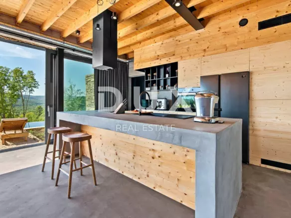 4-bedroom Villa In Motovun, Croatia (310 M²)