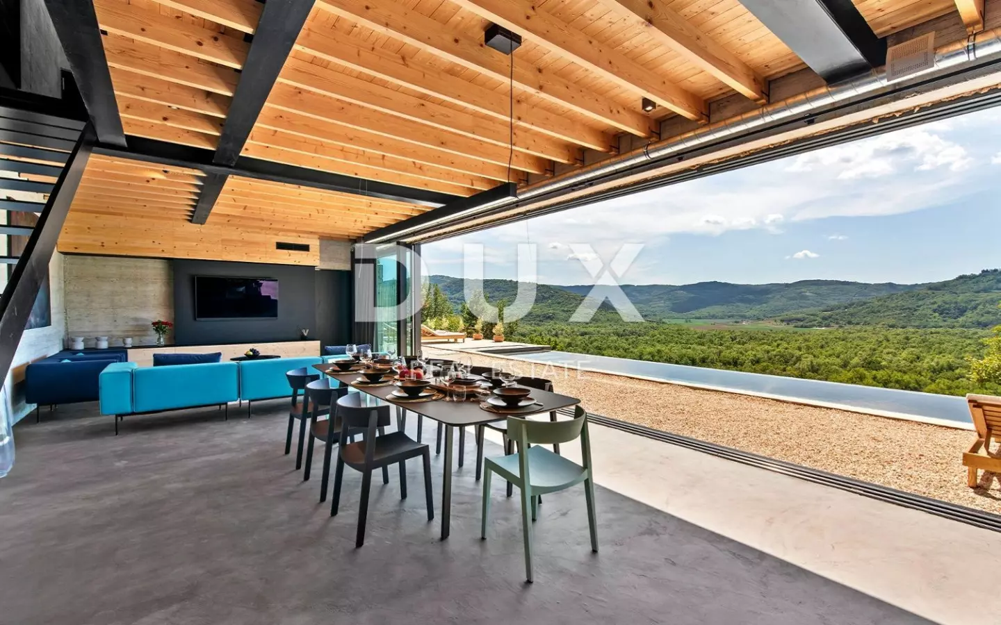 4-bedroom Villa In Motovun, Croatia (310 M²)