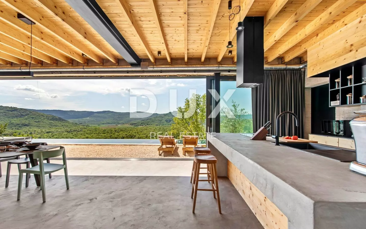 4-bedroom Villa In Motovun, Croatia (310 M²)