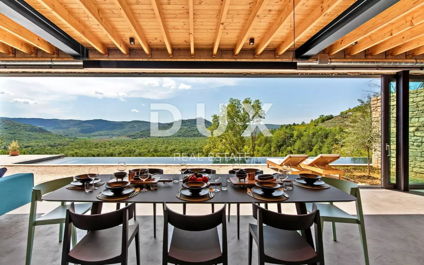 4-bedroom Villa In Motovun, Croatia (310 M²)