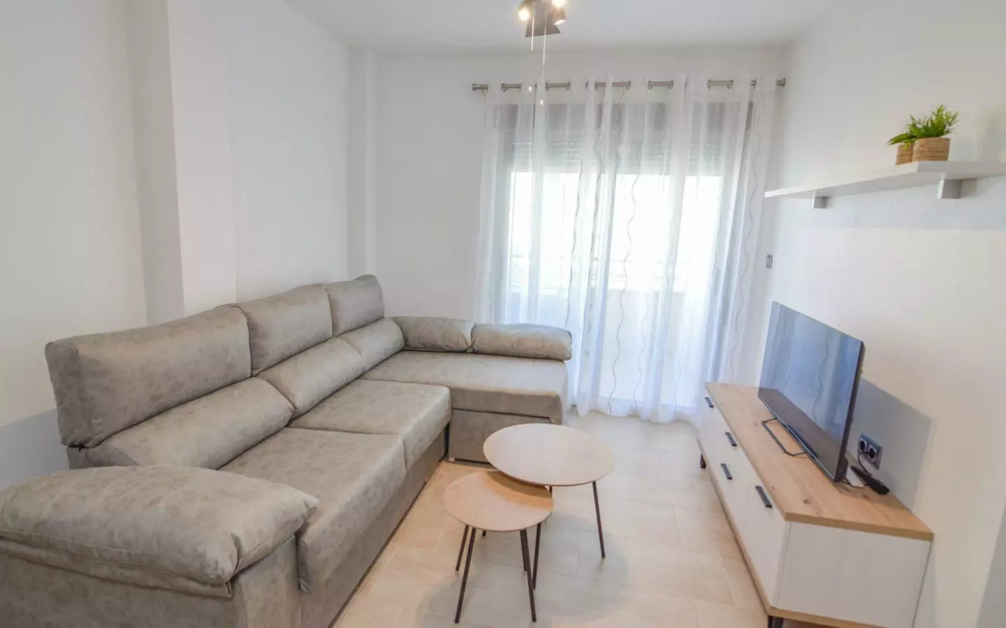 2-bedroom Apartment In Torrevieja, Spain (75 M²)