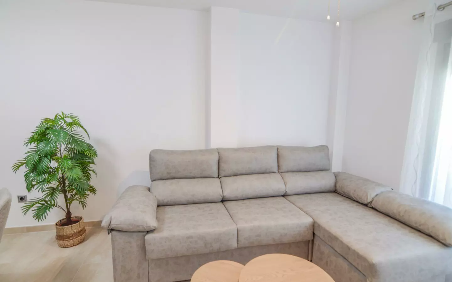 2-bedroom Apartment In Torrevieja, Spain (75 M²)
