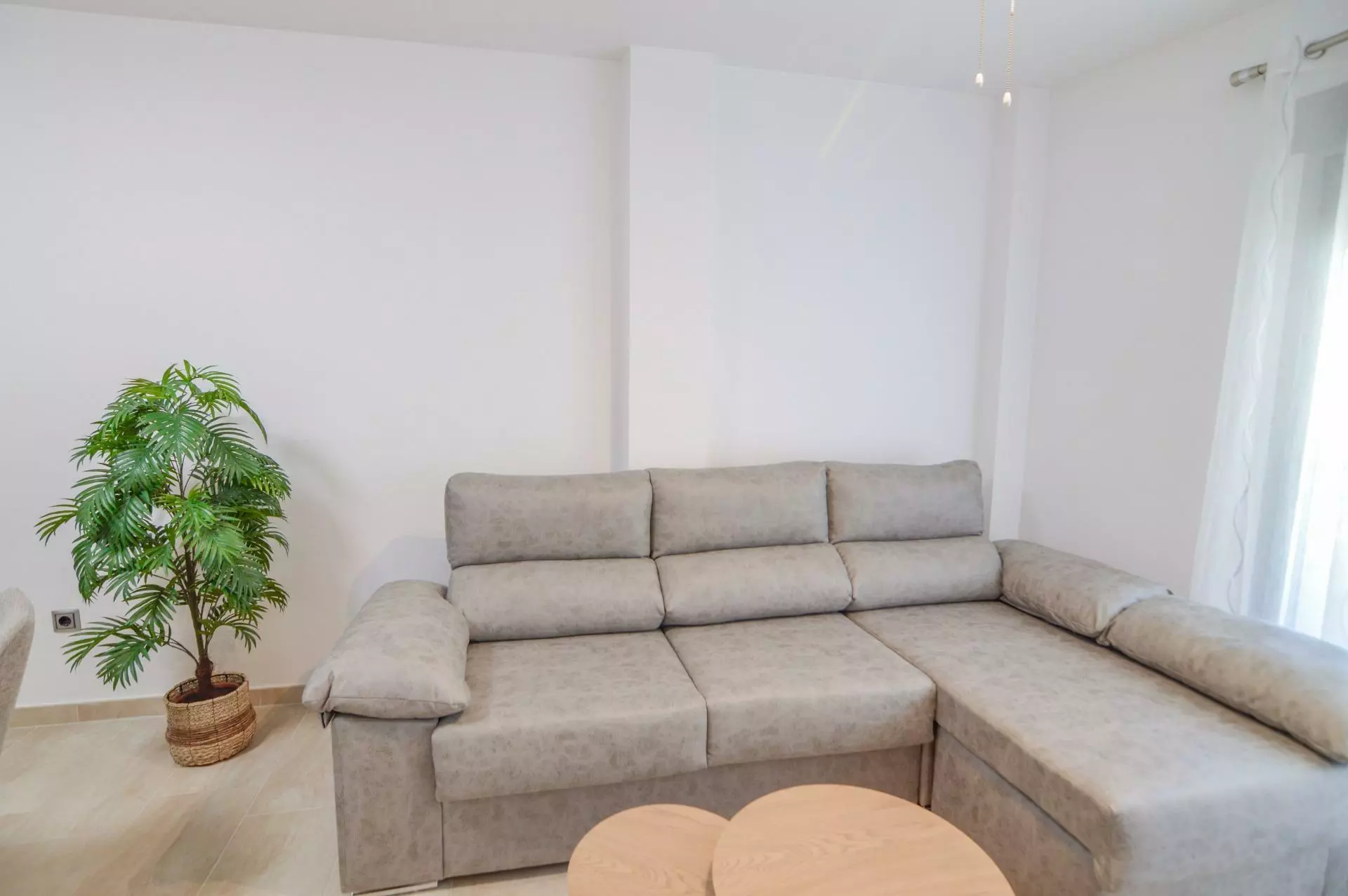 2-bedroom Apartment In Torrevieja, Spain (75 M²)