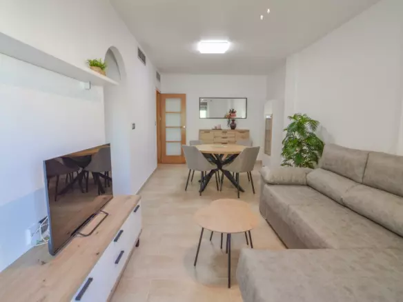 2-bedroom Apartment In Torrevieja, Spain (75 M²)