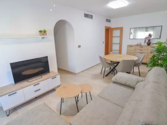 2-bedroom Apartment In Torrevieja, Spain (75 M²)
