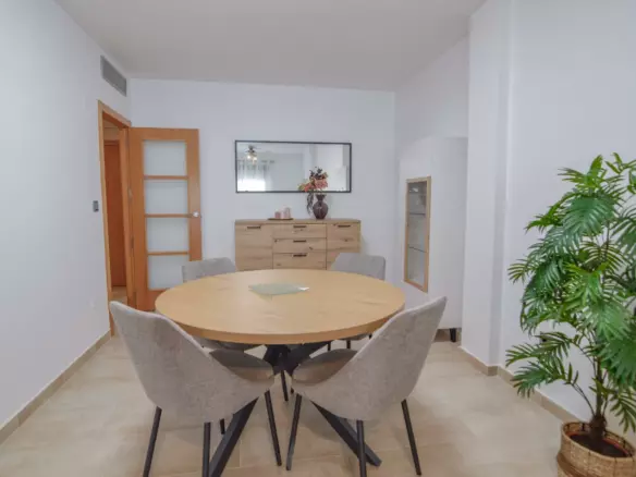 2-bedroom Apartment In Torrevieja, Spain (75 M²)